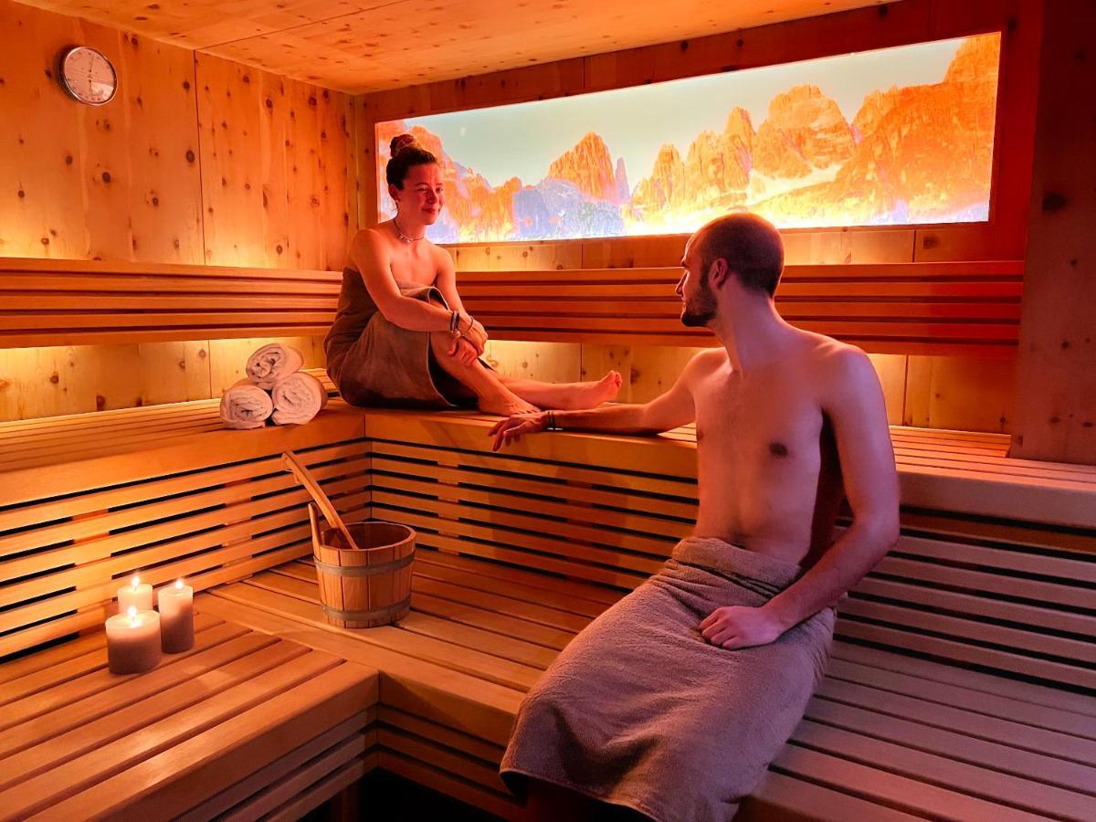 Alledolomiti Boutique Lake Hotel - Adults Friendly 莫尔韦诺 外观 照片